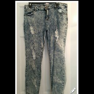 Acid washed jeans